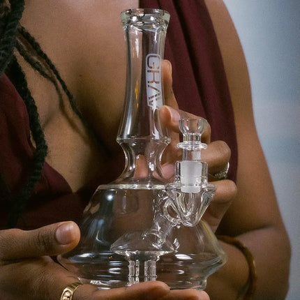 GRAV® Oracle Water Pipe - Vape Boss